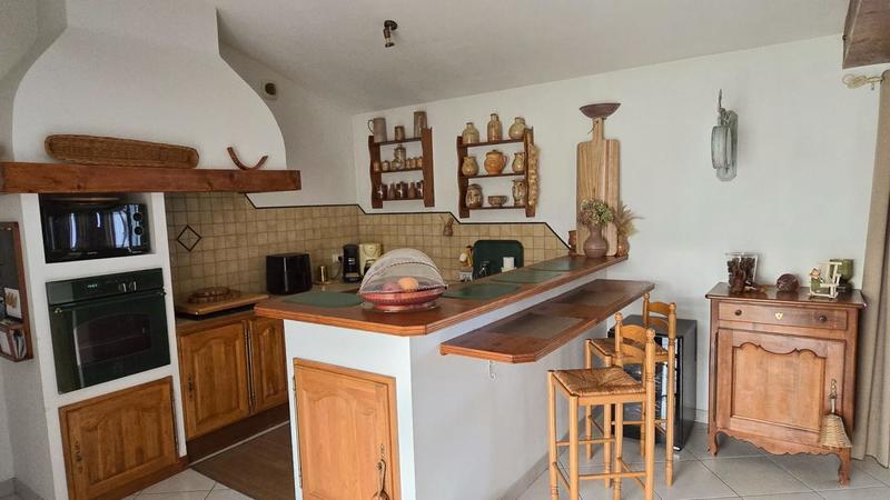 Maison - 150 m² - 4 pièces