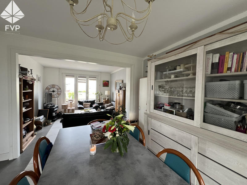 Maison - 92 m² - 4 pièces