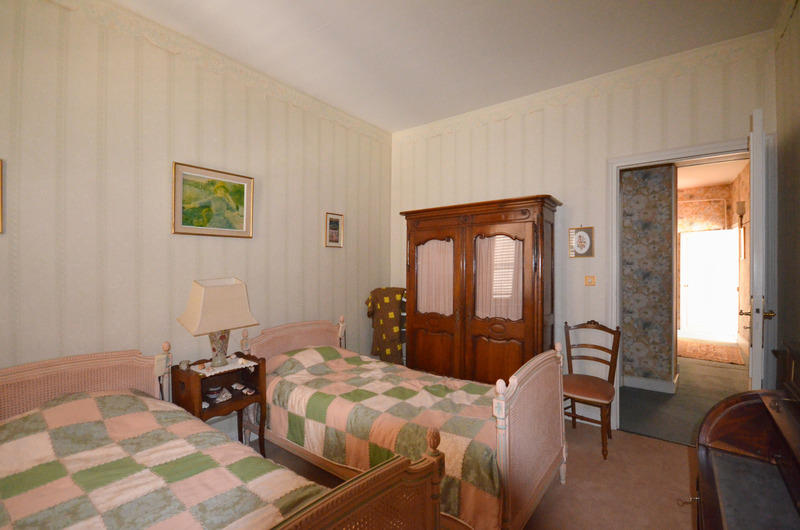 Maison bourgeoise - 400 m² - 17 pièces