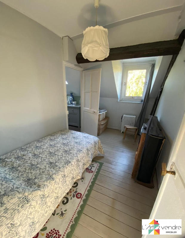 Maison - 188 m² - 8 pièces