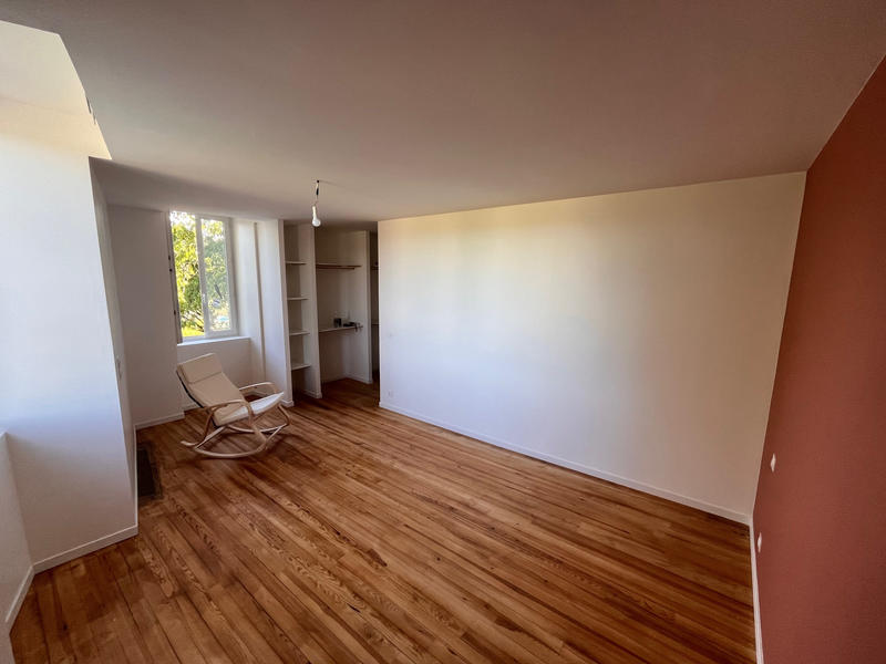 Maison - 205 m² - 5 pièces