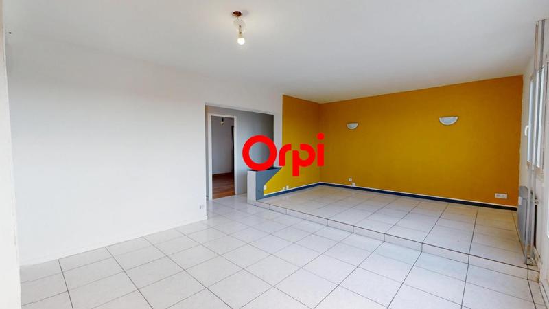 Appartement - 77 m² - 5 pièces