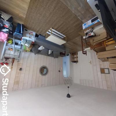 Chambre - 11 m² - 1 pièce