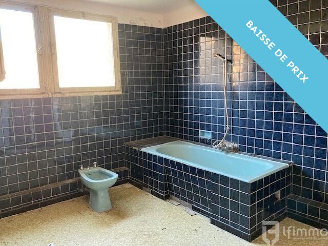 Immeuble - 154 m² - 6 pièces