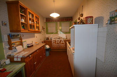 Maison - 148 m² - 8 pièces