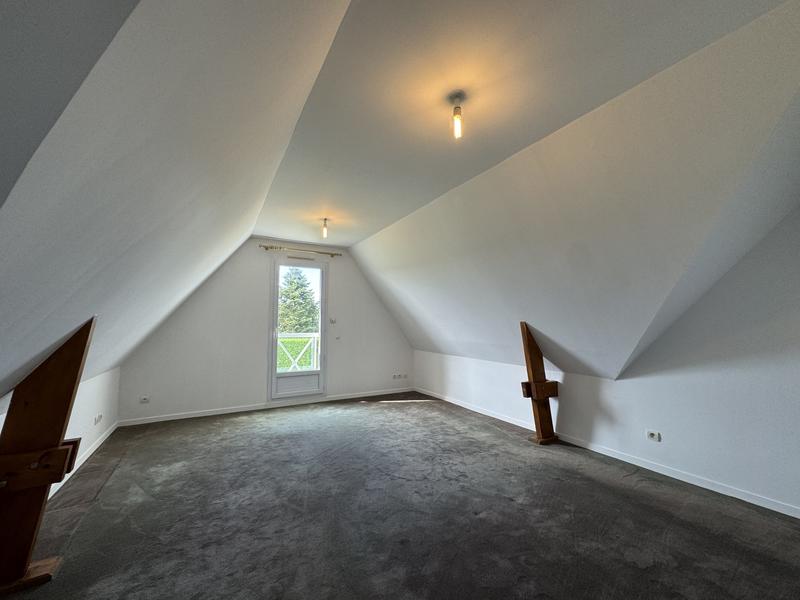 Maison - 165 m² - 5 pièces