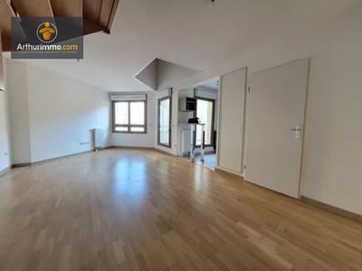 Appartement - 67 m² - 3 pièces
