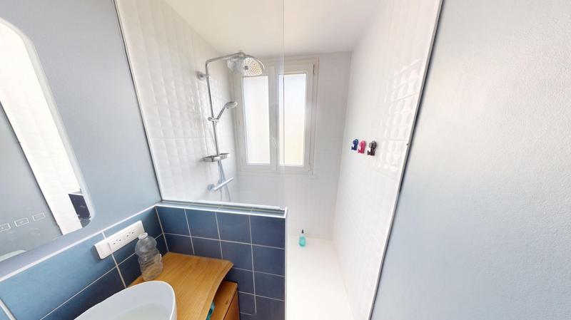 Appartement - 85 m² - 3 pièces