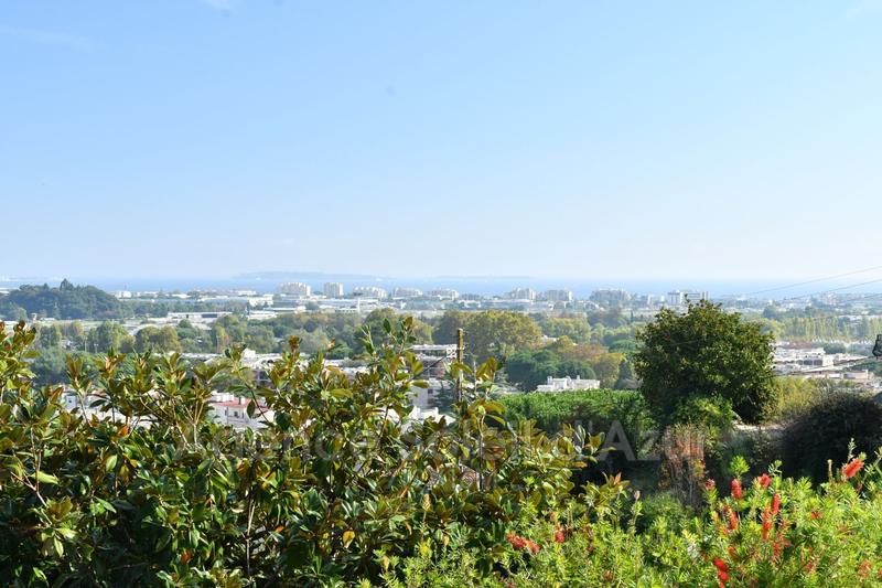 Villa - 230 m² - 7 pièces