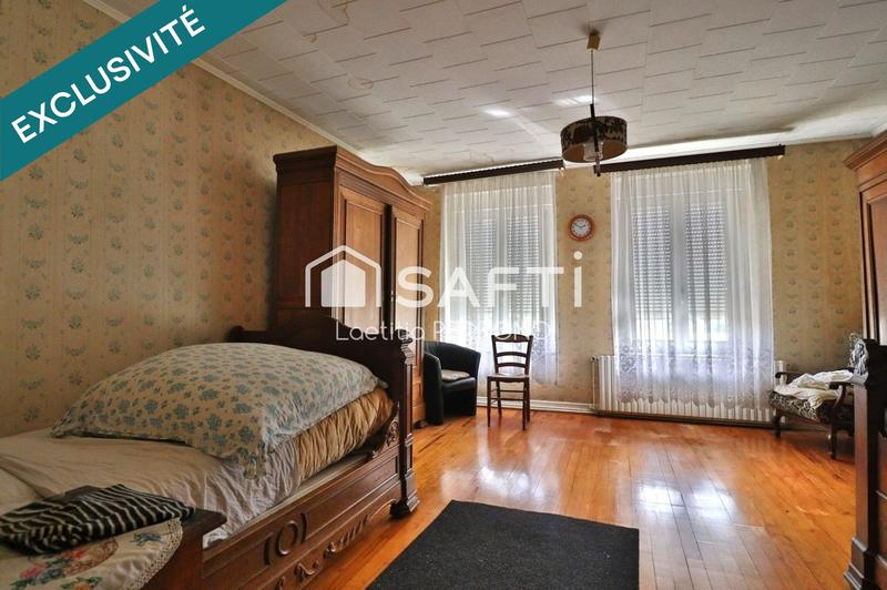 Maison - 257 m² - 7 pièces