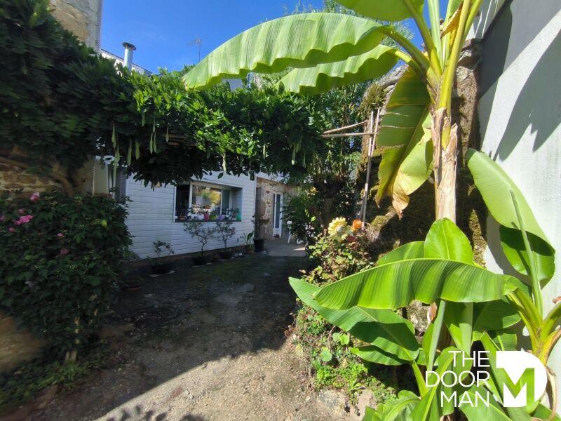 Maison en pierre - 168 m² - 9 pièces