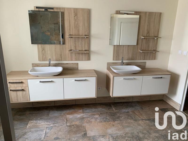 Maison de village - 207 m² - 8 pièces