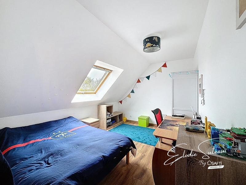 Maison - 91 m² - 5 pièces