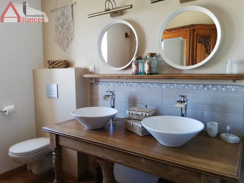 Maison de maîtres - 109 m² - 6 pièces