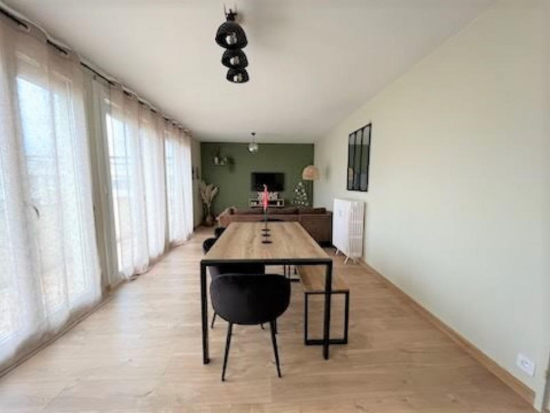 Appartement - 76 m² - 4 pièces