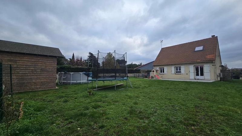 Maison - 99 m² - 5 pièces