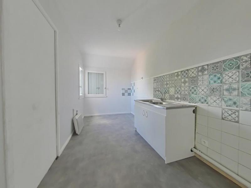 Appartement ancien - 79 m² - 4 pièces