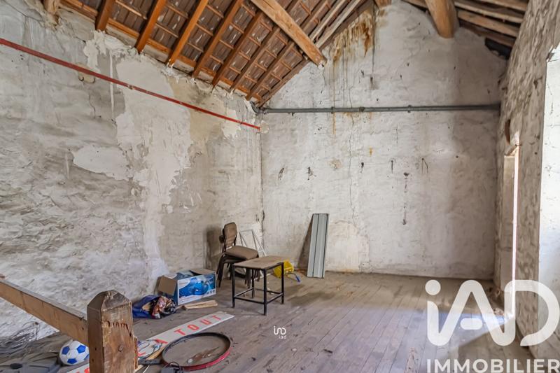 Maison - 350 m² - 7 pièces