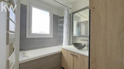 Appartement - 72 m² - 3 pièces