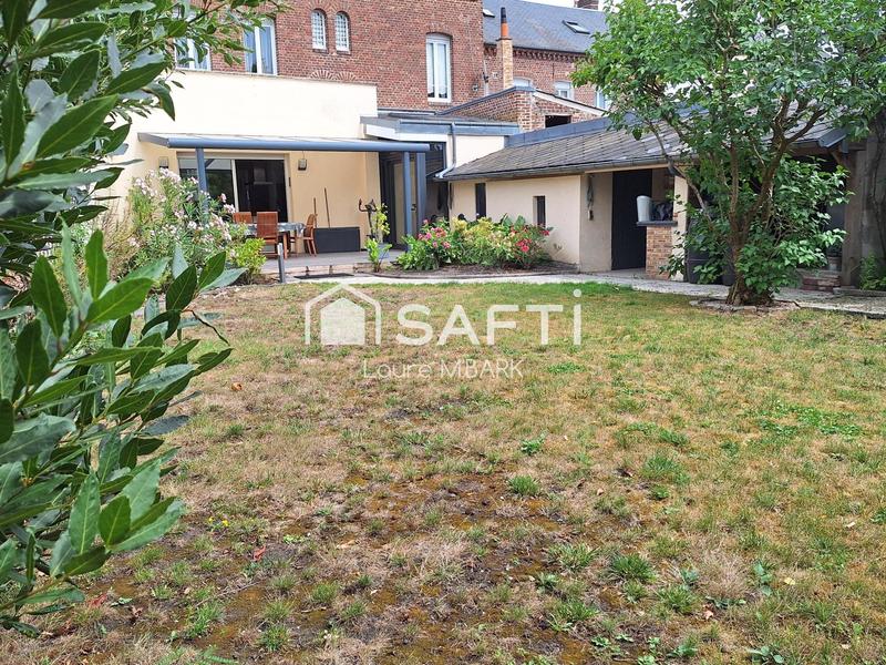 Maison - 174 m² - 8 pièces