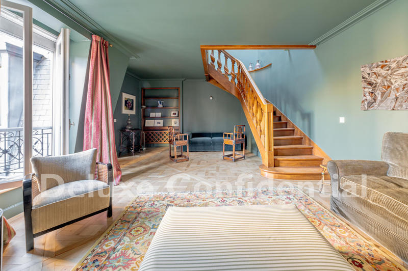 Appartement - 125 m² - 6 pièces