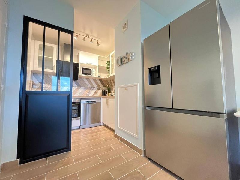 Appartement - 104 m² - 6 pièces