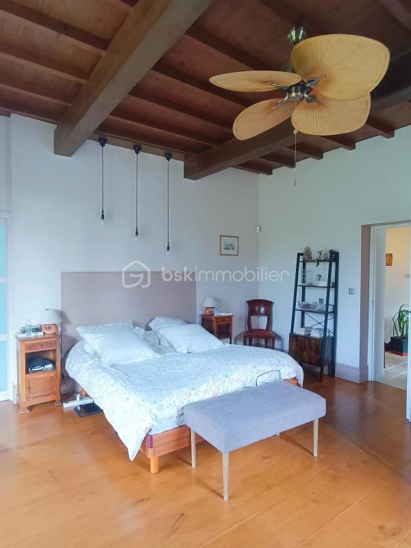 Maison de campagne - 245 m² - 7 pièces