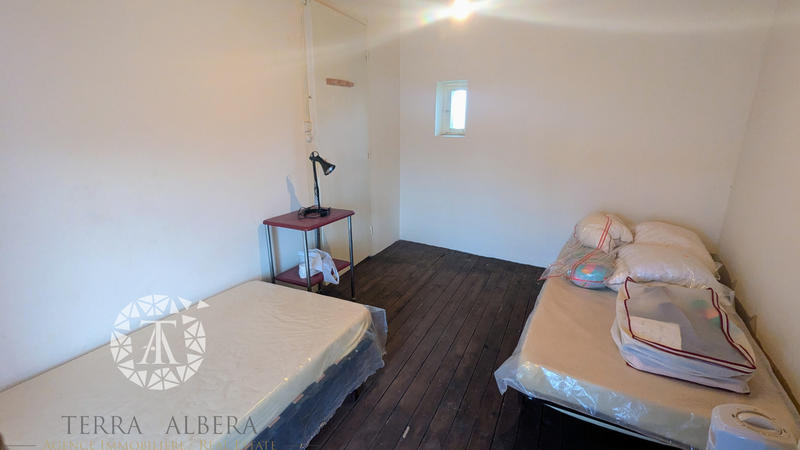 Maison de village - 80 m² - 4 pièces