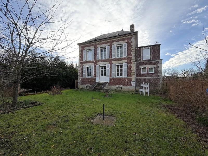 Appartement - 93 m² - 4 pièces