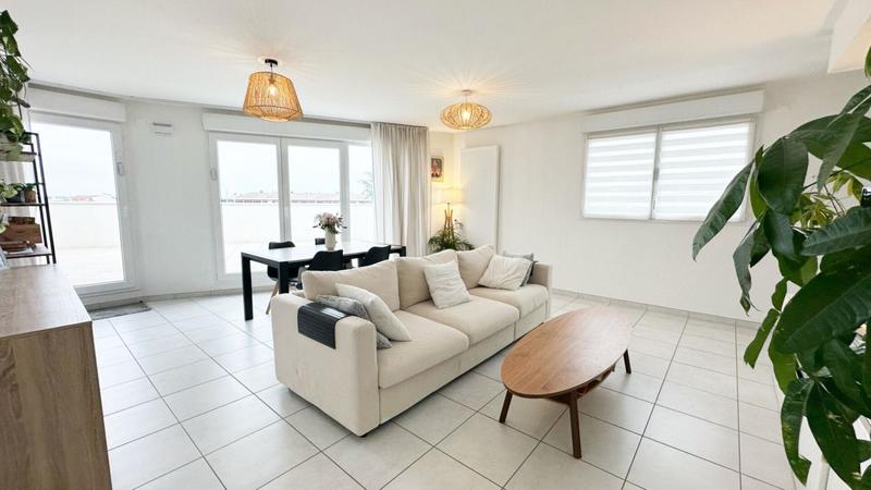 Appartement - 91 m² - 5 pièces