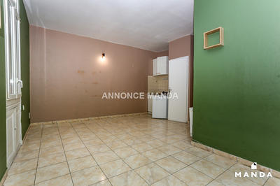 Studio - 24 m² - 1 pièce