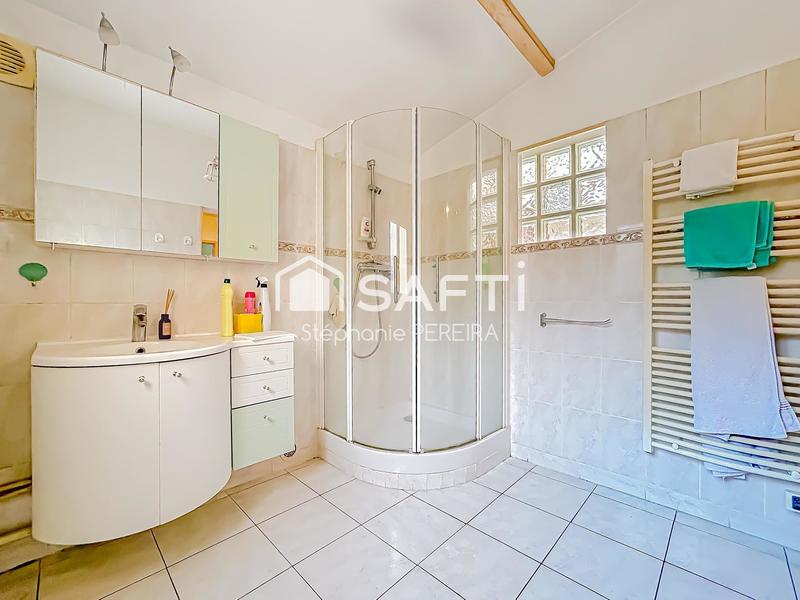 Maison - 110 m² - 5 pièces