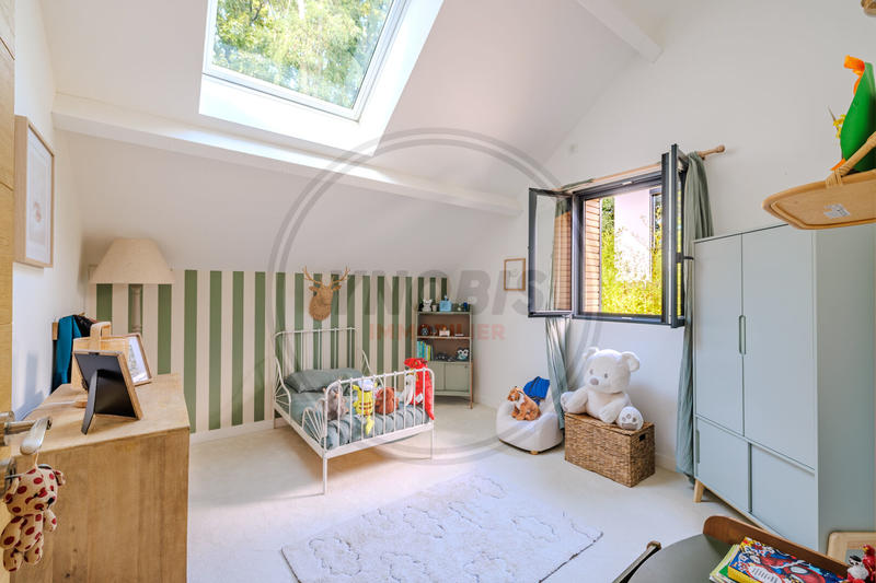 Maison - 161 m² - 6 pièces