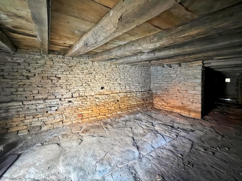 Grange - 130 m² - 3 pièces