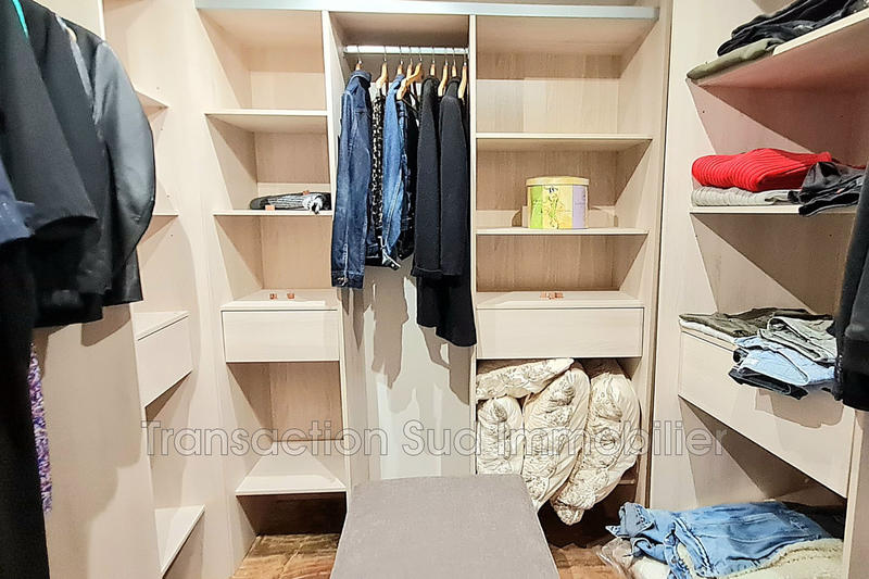 Demeure - 106 m² - 5 pièces