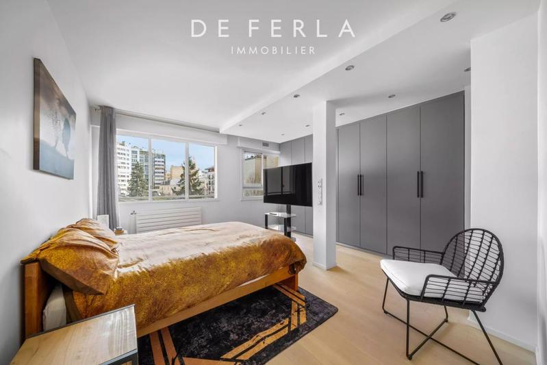 Appartement - 102 m² - 4 pièces