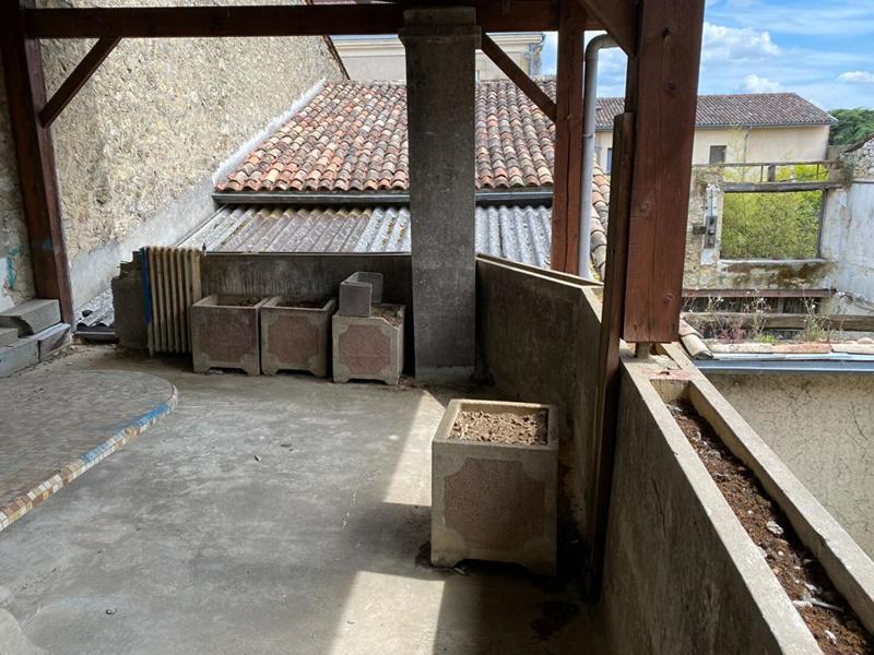 Maison - 300 m² - 10 pièces