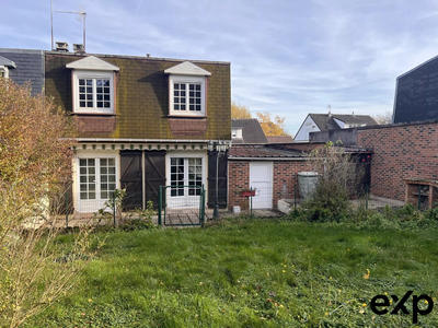 Maison - 92 m² - 5 pièces