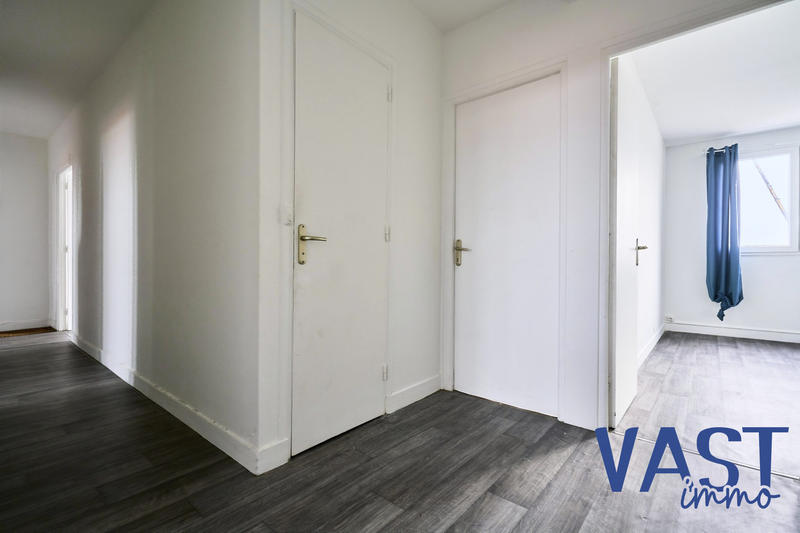 Appartement - 86 m² - 4 pièces