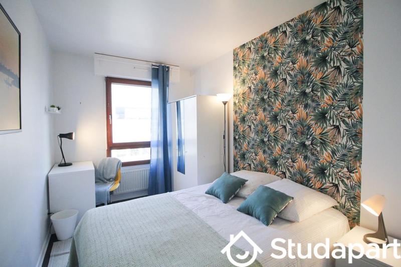 Chambre - 10 m² - 1 pièce