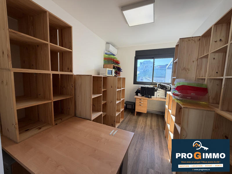 Bureau - 200 m² - 11 pièces