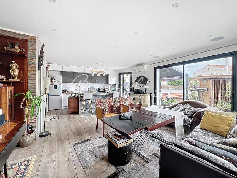 Maison - 84 m² - 4 pièces