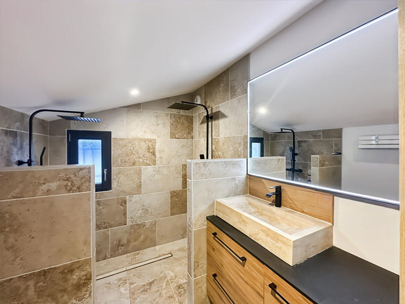 Maison - 162 m² - 7 pièces