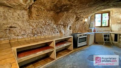 Maison - 110 m² - 2 pièces