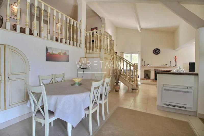 Villa - 150 m² - 5 pièces