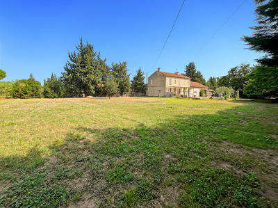 Maison - 219 m² - 8 pièces