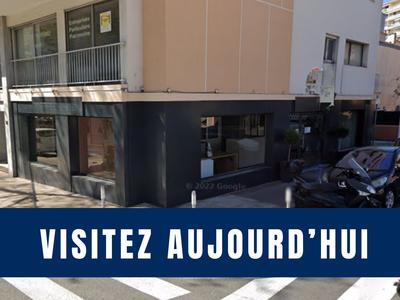 Local commercial - 122 m²