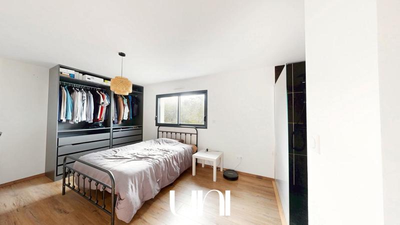 Maison - 137 m² - 5 pièces