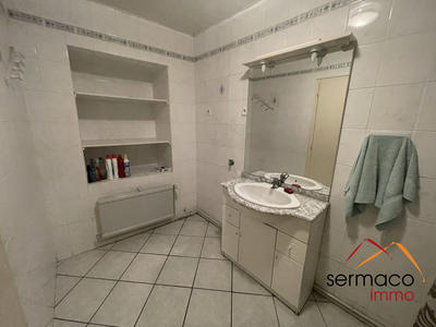 Appartement - 89 m² - 5 pièces