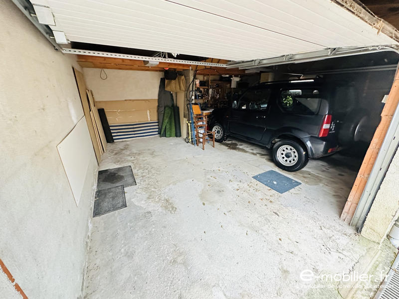 Maison traditionnelle - 145 m² - 5 pièces